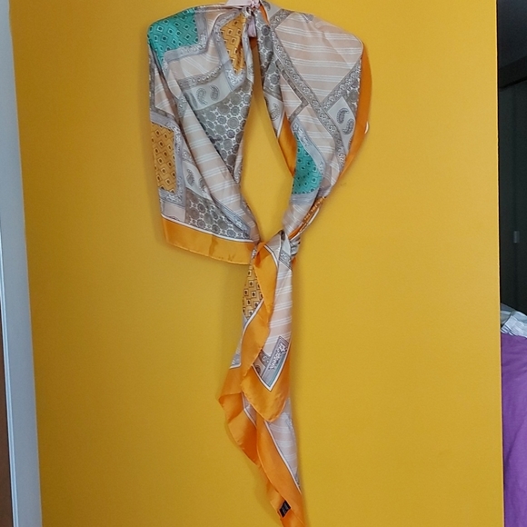 NWOT Gerard Pasquier Scarf-Wrap - Picture 4 of 8